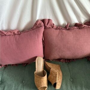 Charles David Tan Wedges